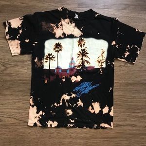 EAGLES HOTEL CALIFORNIA BLEACHED TIE DYE TEE
